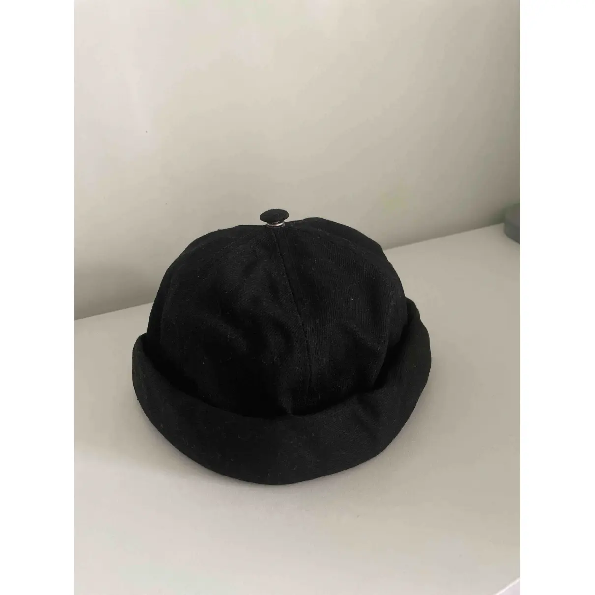 Buy Béton ciré Cloth hat online