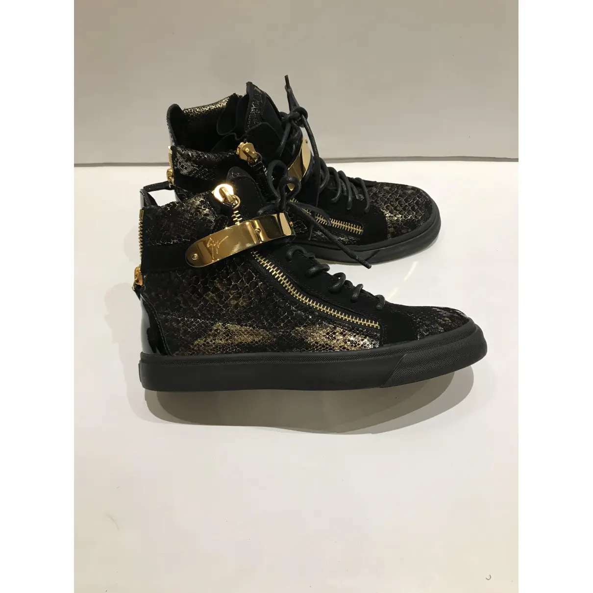 Buy Giuseppe Zanotti Coby cloth trainers online