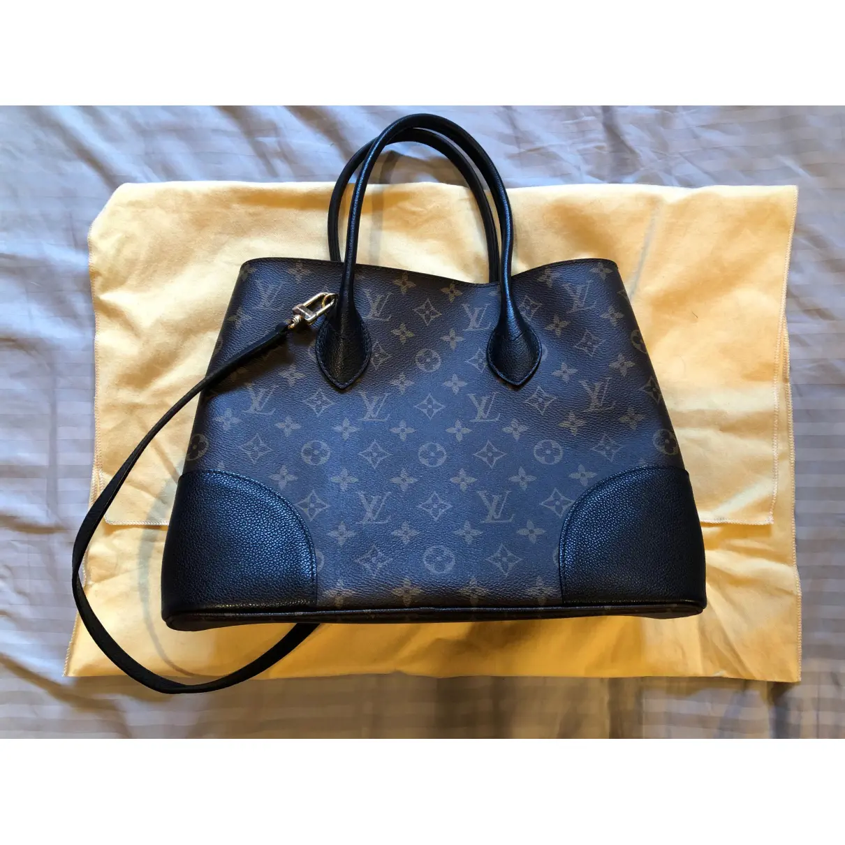 Buy Louis Vuitton Flandrin cloth handbag online