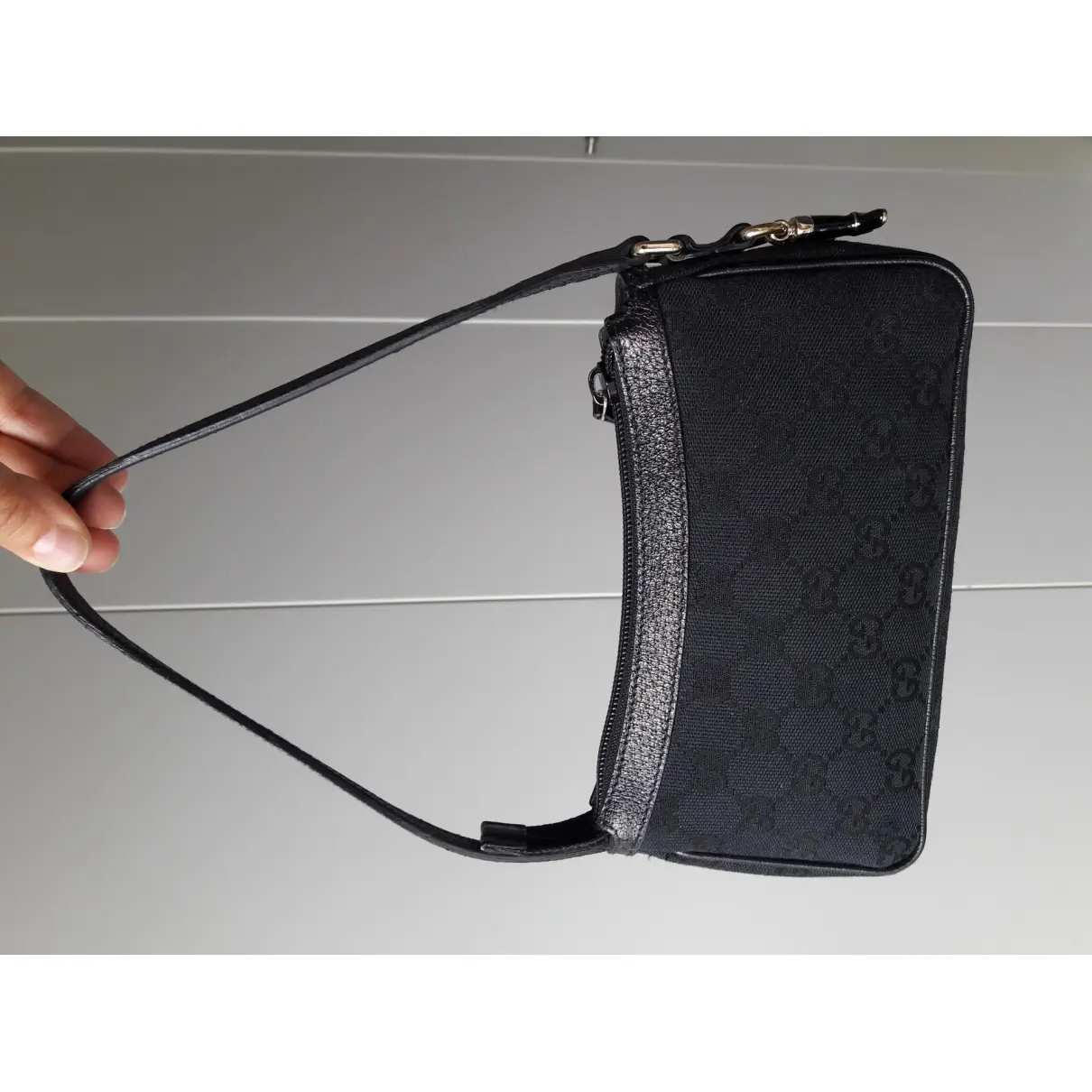 Buy Gucci Cloth clutch bag online - Vintage