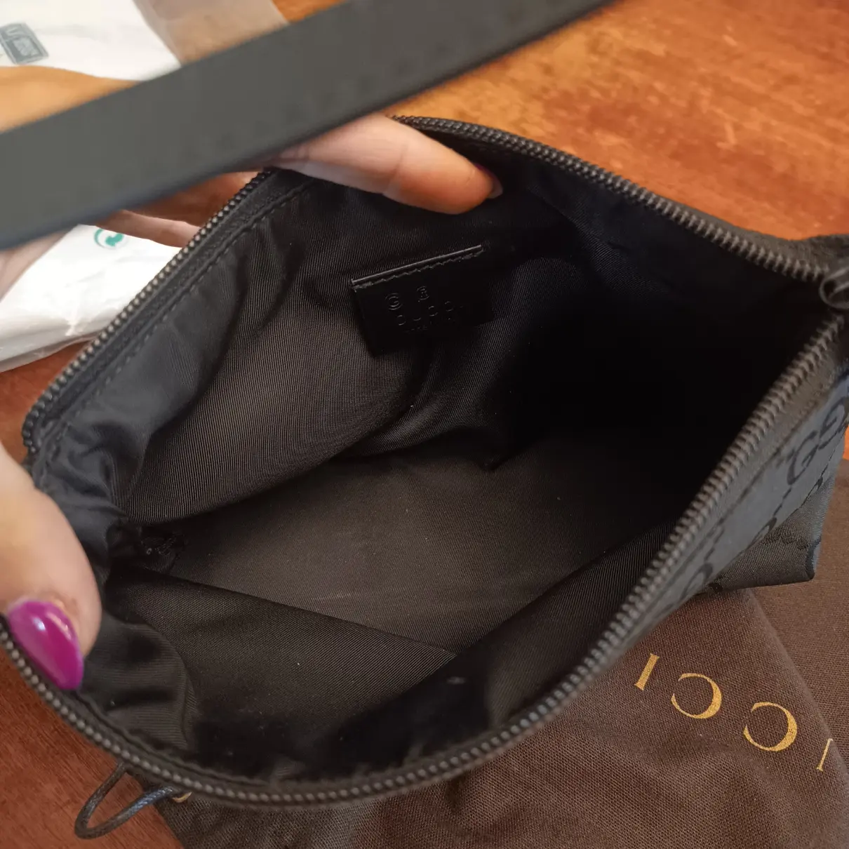 Buy Gucci Hobo cloth handbag online