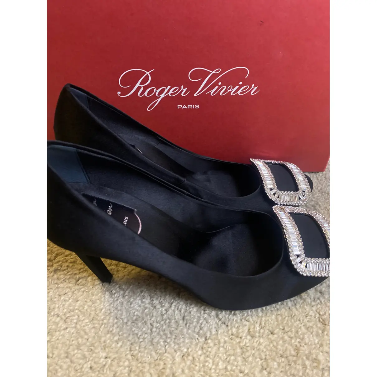 Buy Roger Vivier Cloth heels online