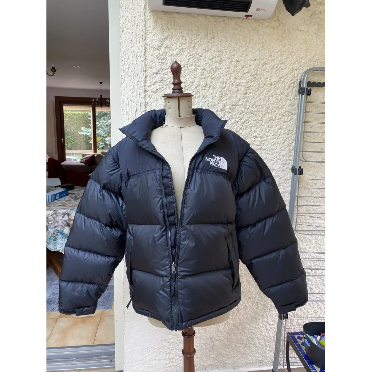 Buy The North Face Cloth puffer online