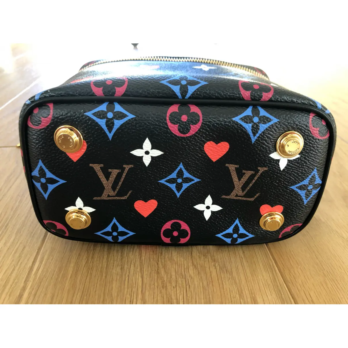 Buy Louis Vuitton Vanity cloth handbag online