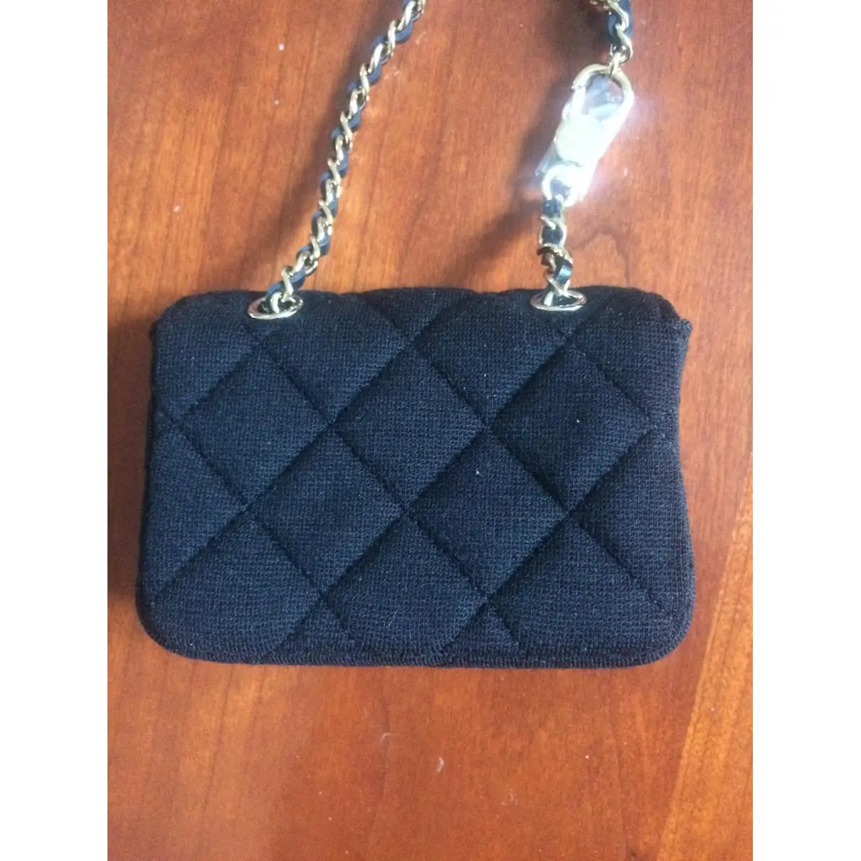 Buy Chanel Handbag online