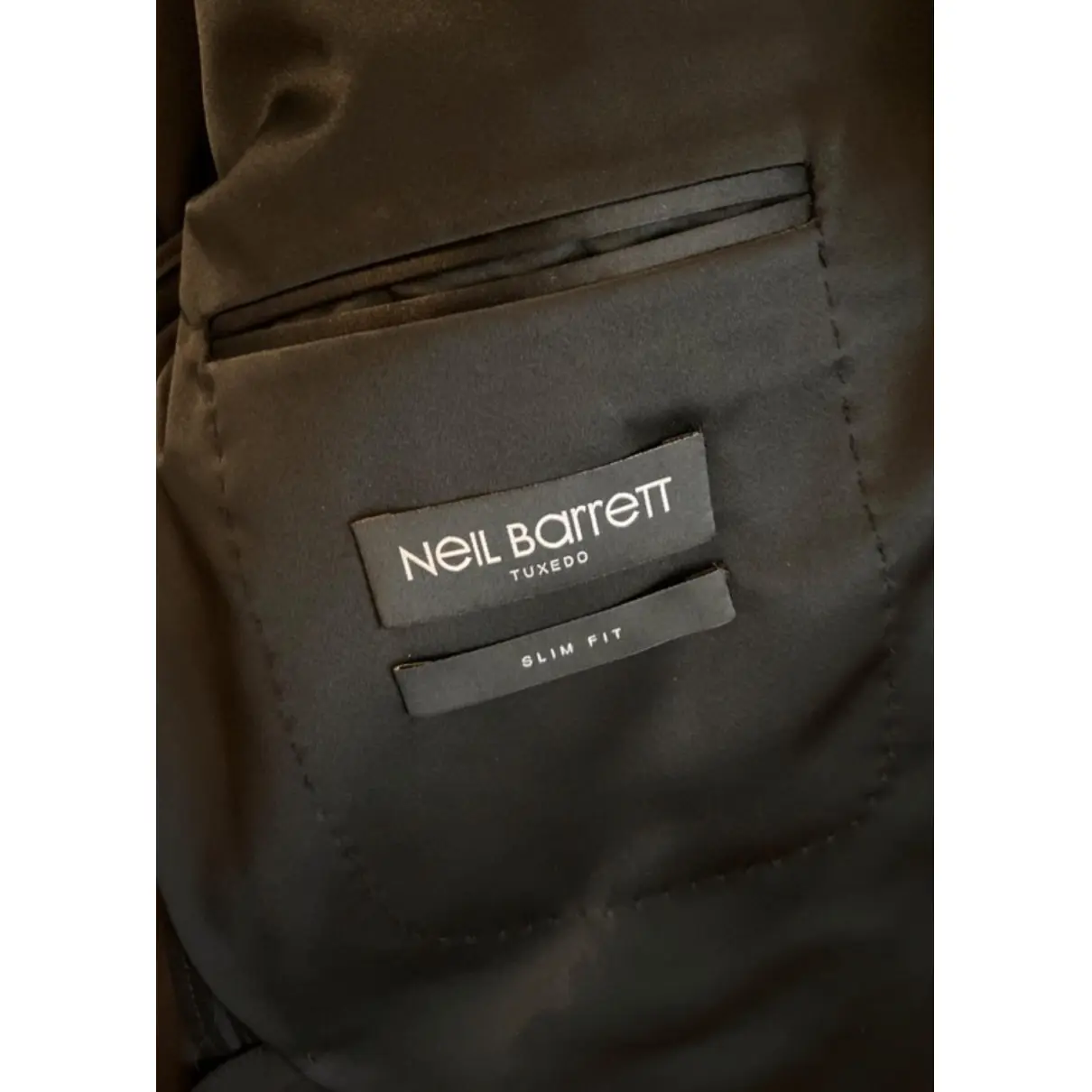 Luxury Neil Barrett Suits Men