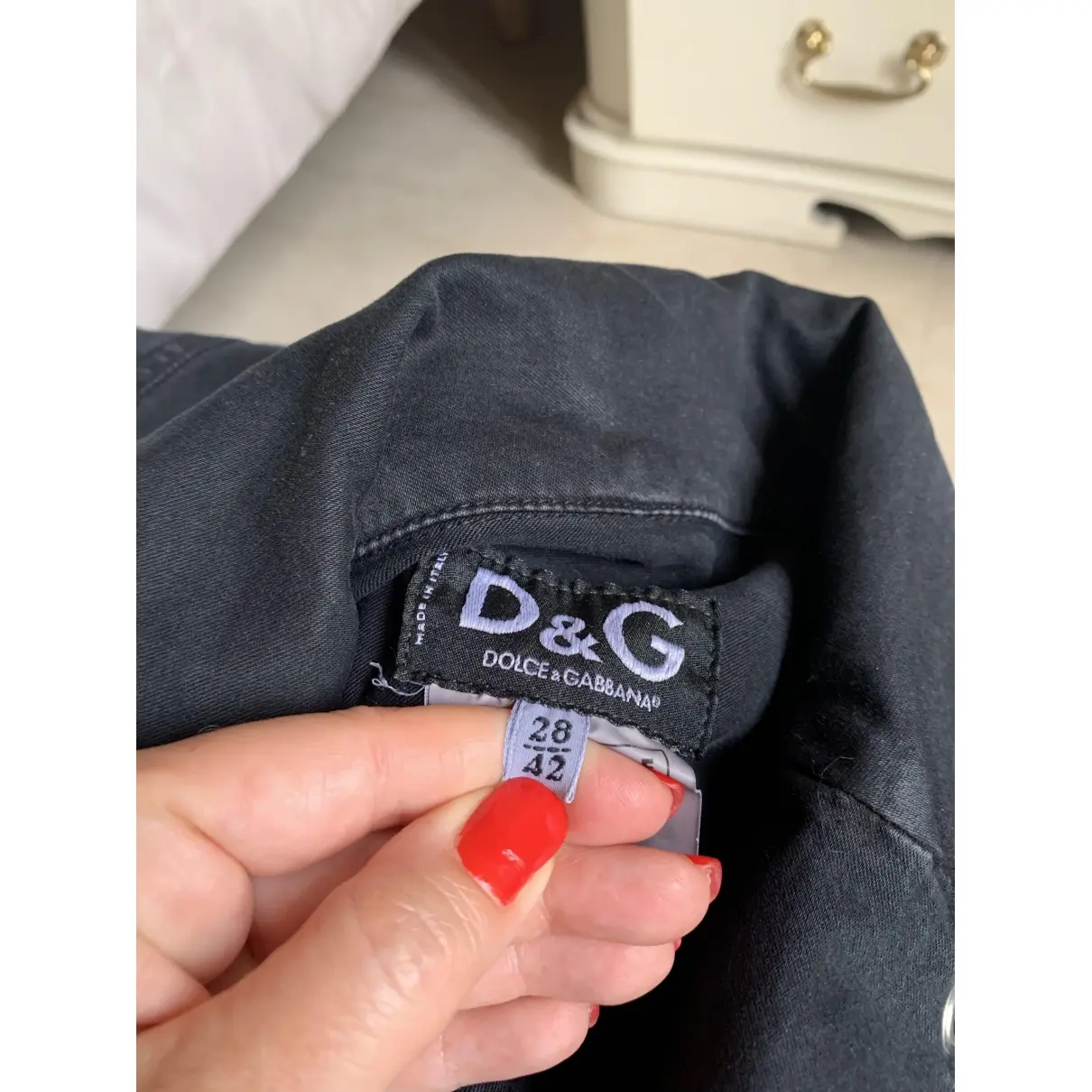 Buy D&G Short vest online - Vintage