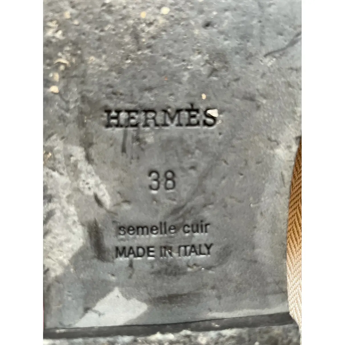 Buy Hermès Oran mules online