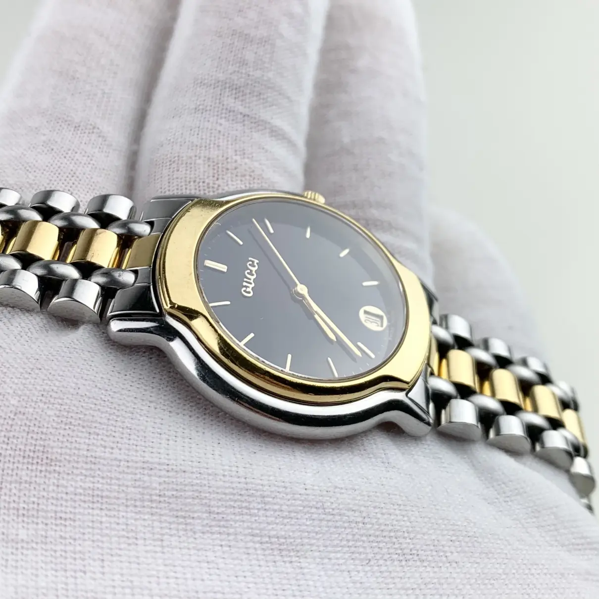 Buy Gucci Watch online - Vintage