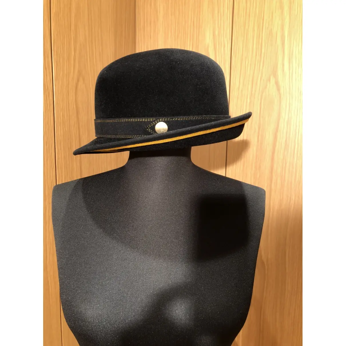 Buy Hermès Hat online - Vintage