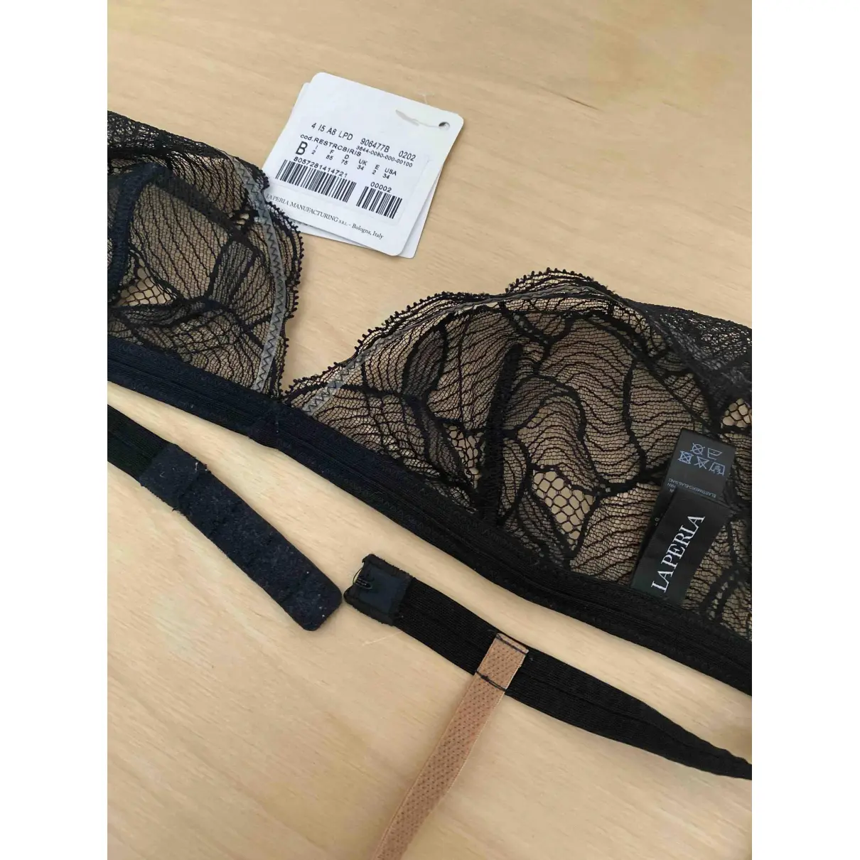 Buy La Perla Lace lingerie set online