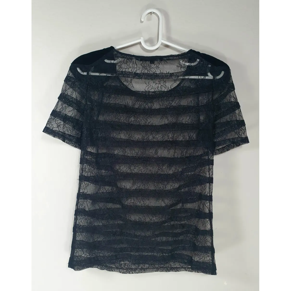 Buy Tara Jarmon Lace blouse online
