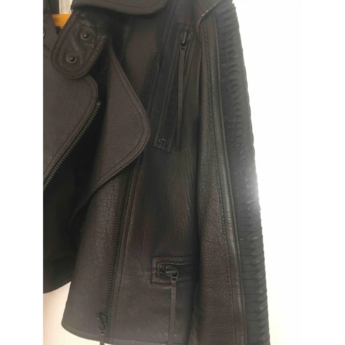 Leather short vest Aje