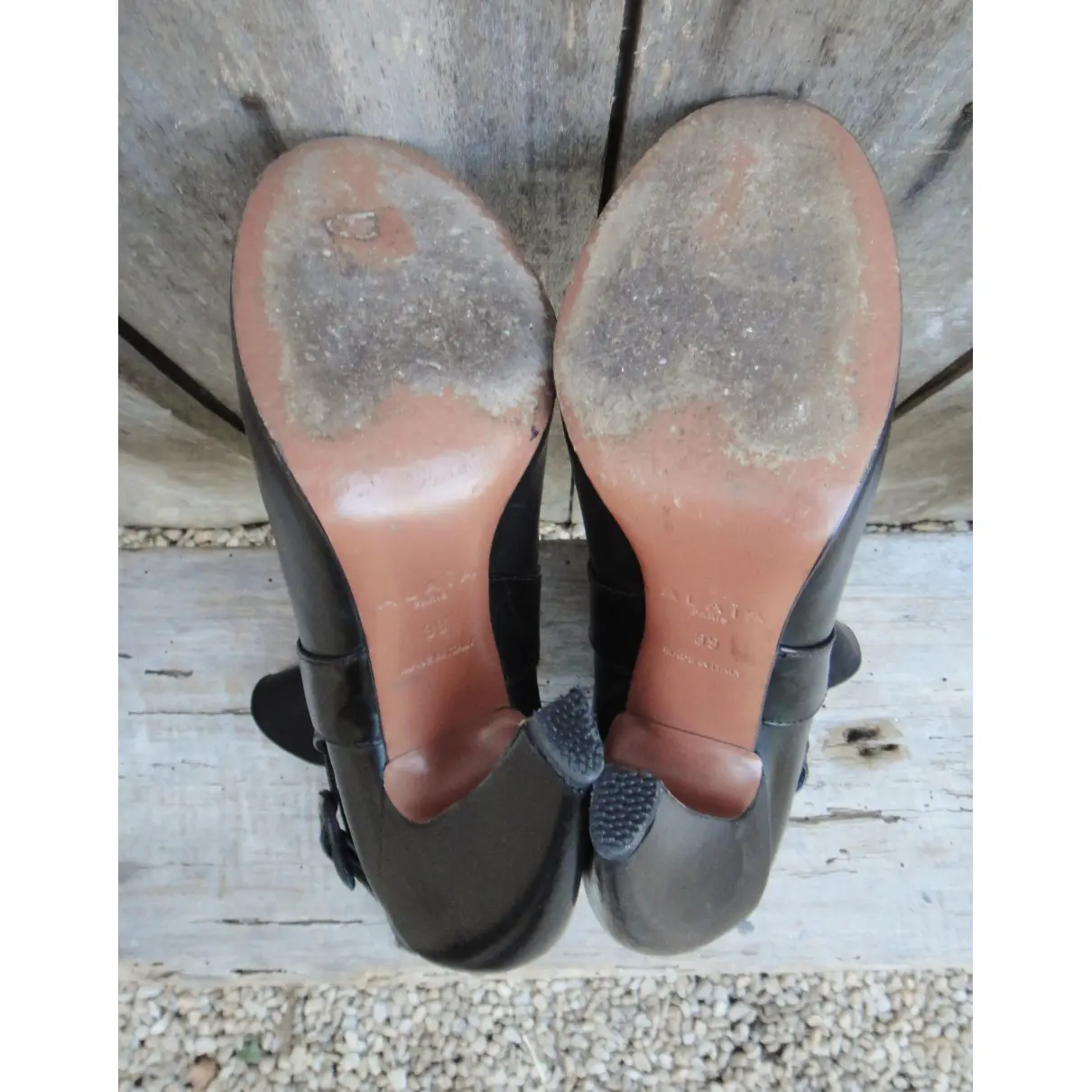 Leather buckled boots Alaïa