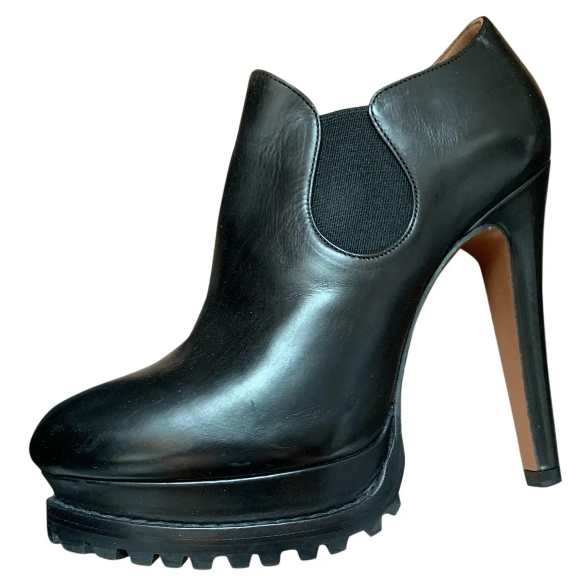 Leather ankle boots Alaïa