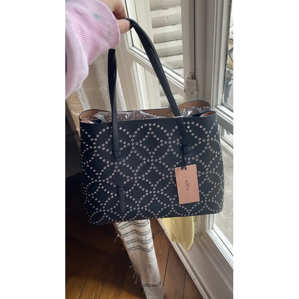 Buy Alaïa Leather handbag online