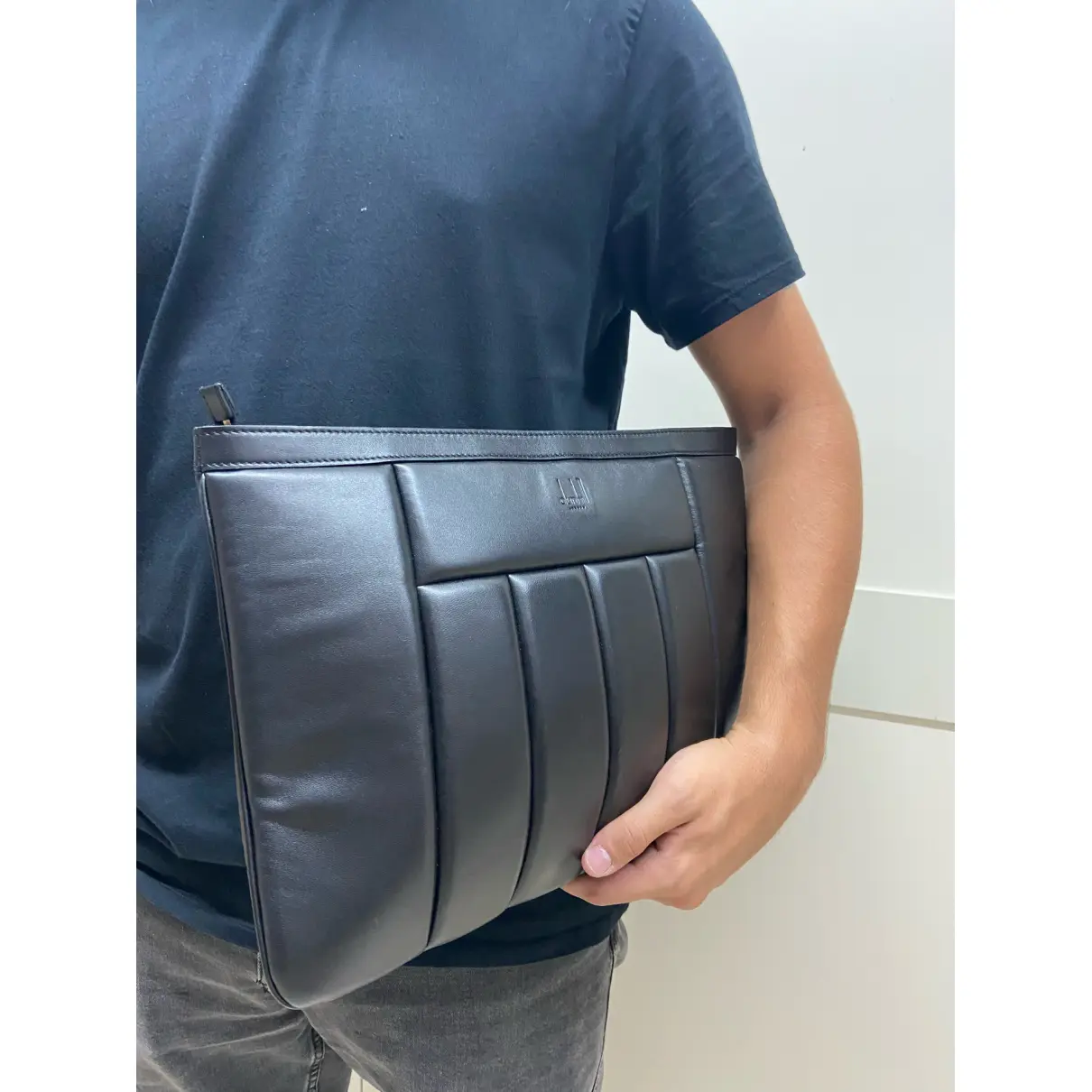 Leather small bag Alfred Dunhill