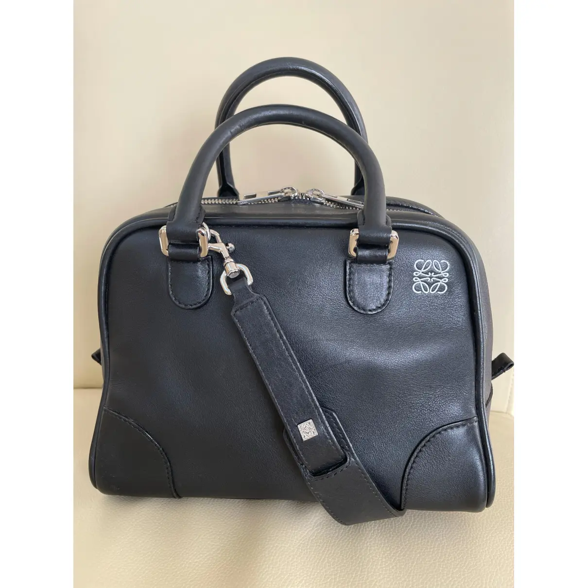 Buy Loewe Amazona 75 leather handbag online
