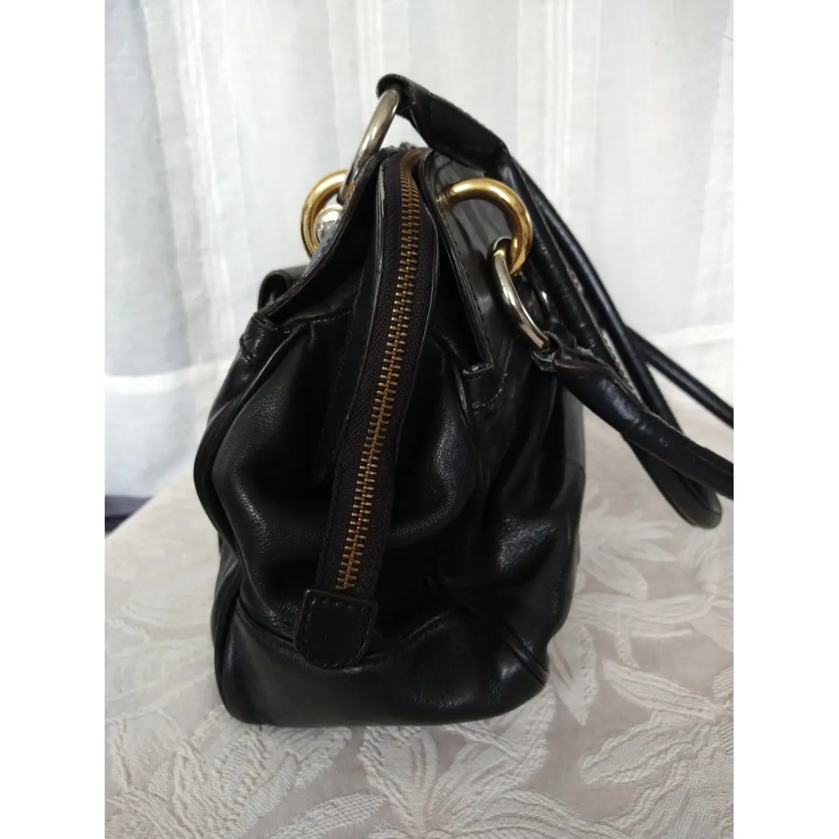 Leather handbag B. Makowsky