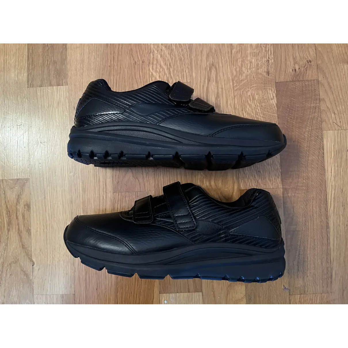 Buy Brooks Leather trainers online