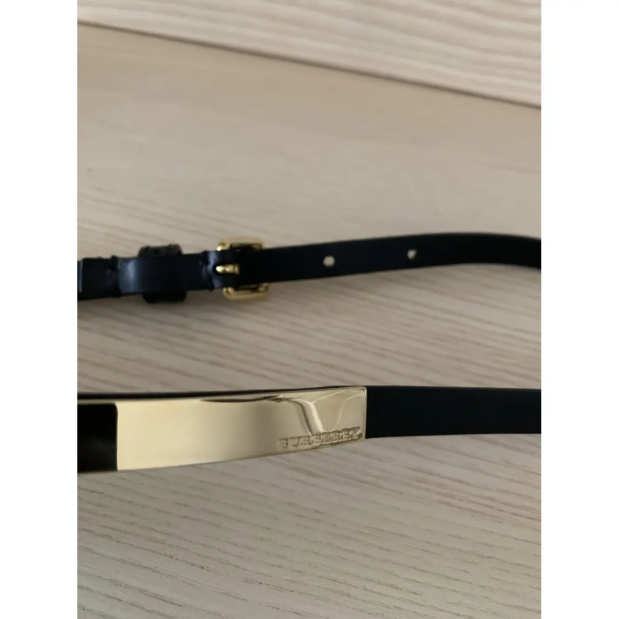 Buy Burberry Leather belt online