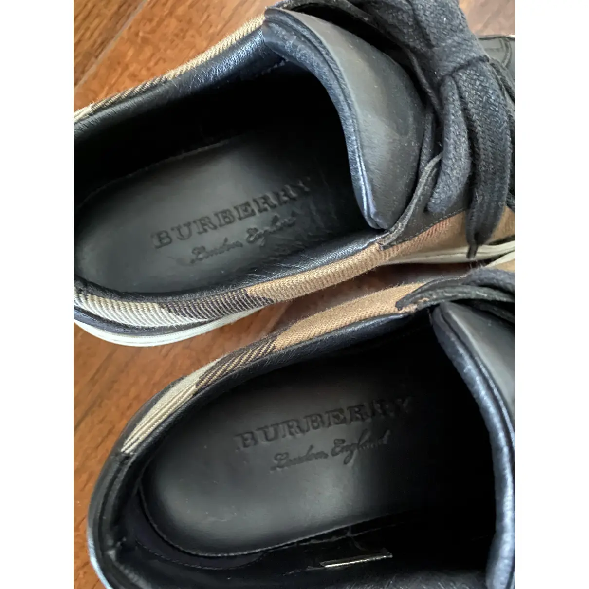 Leather trainers Burberry