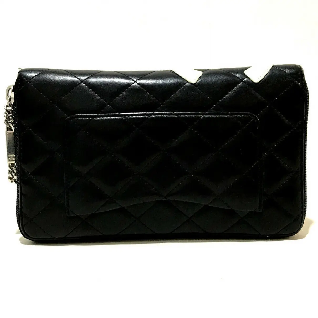 Buy Chanel Cambon leather wallet online - Vintage