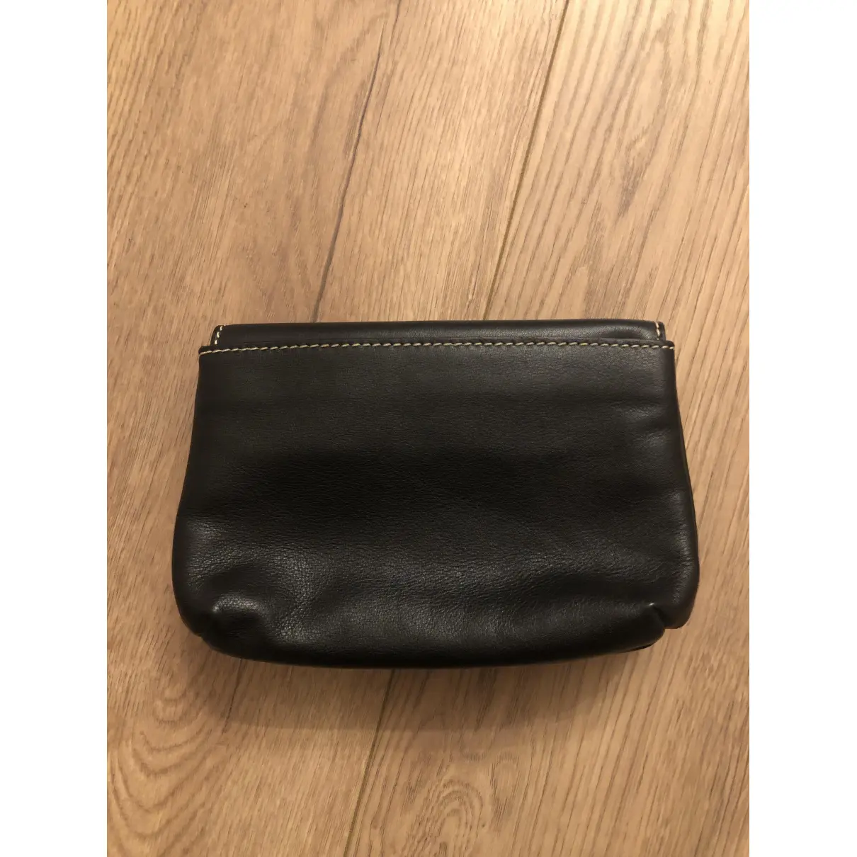 Buy Carolina Herrera Leather clutch bag online