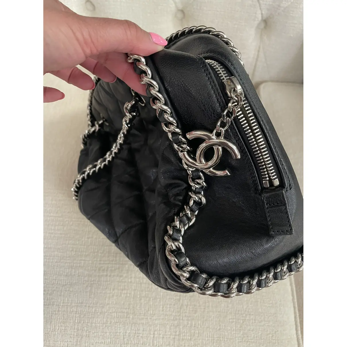 Chain Around leather handbag Chanel