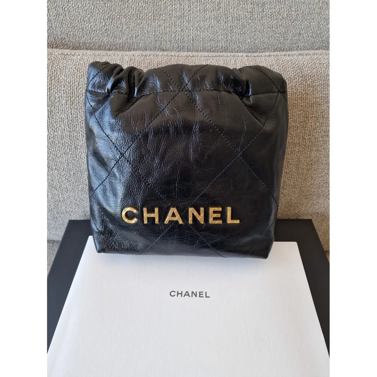 Buy Chanel Chanel 22 leather bag online