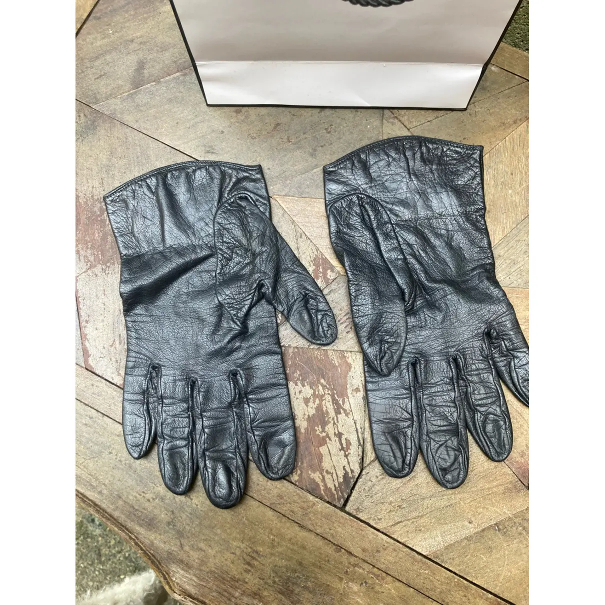 Buy Chanel Leather gloves online