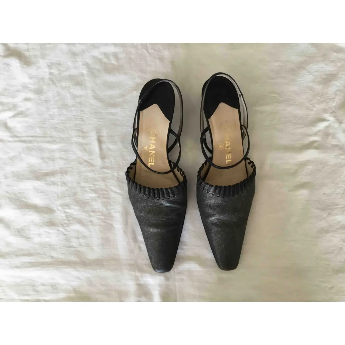 Buy Chanel Leather sandals online - Vintage