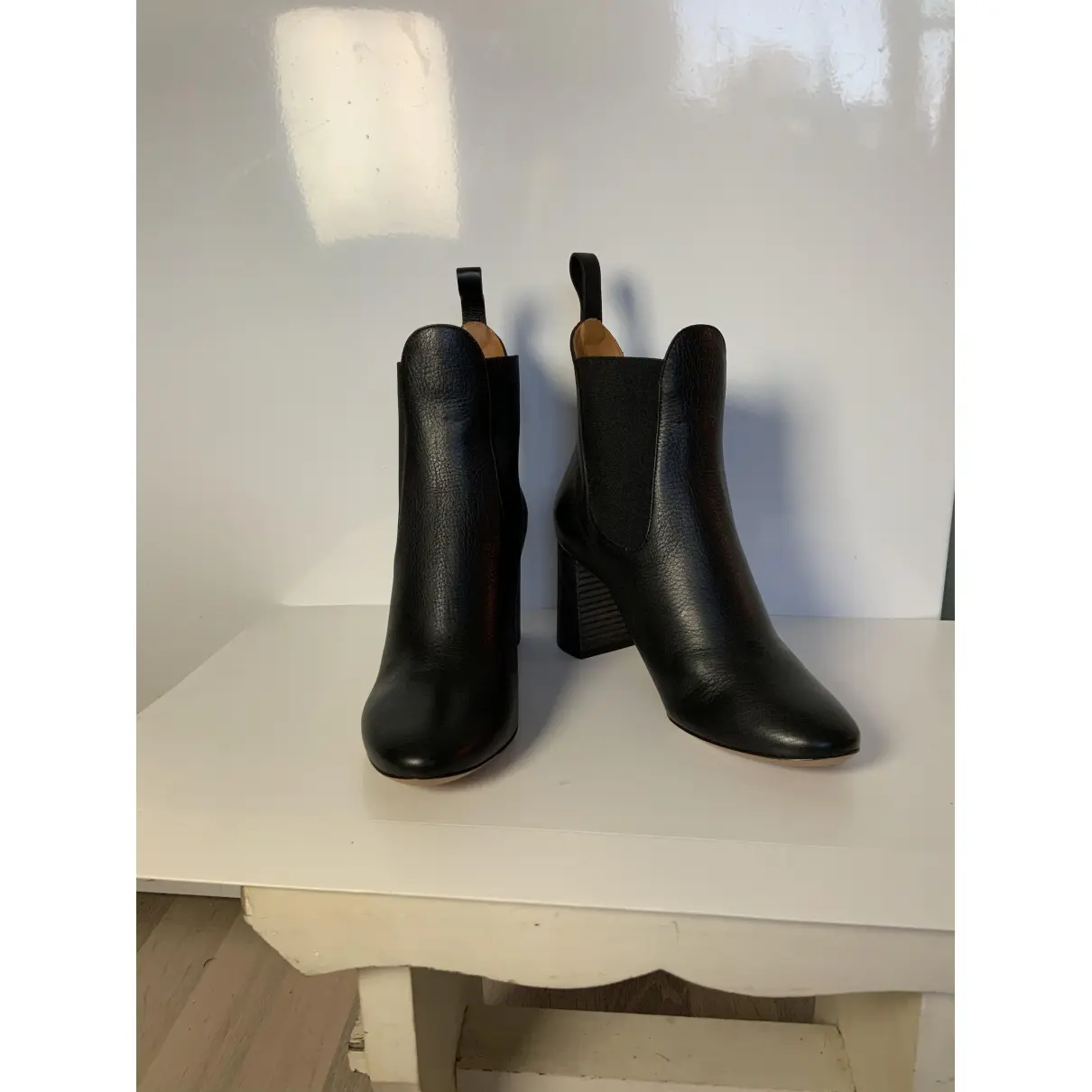 Buy Chloé Leather ankle boots online
