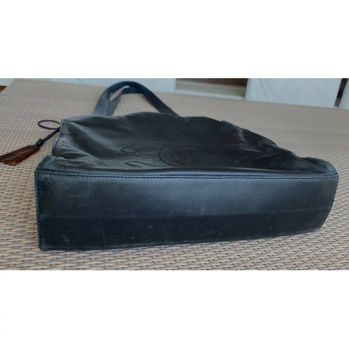 Buy Chanel Classic CC Shopping leather handbag online