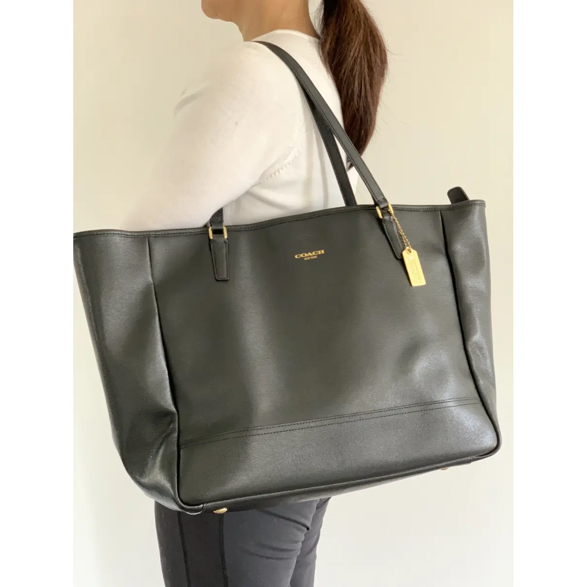 Leather tote Coach