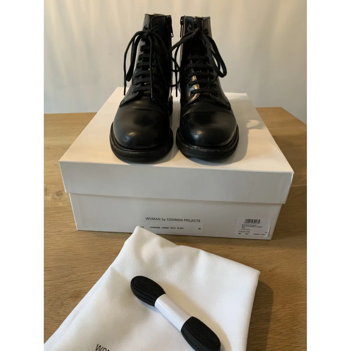 Leather lace up boots Common Projects