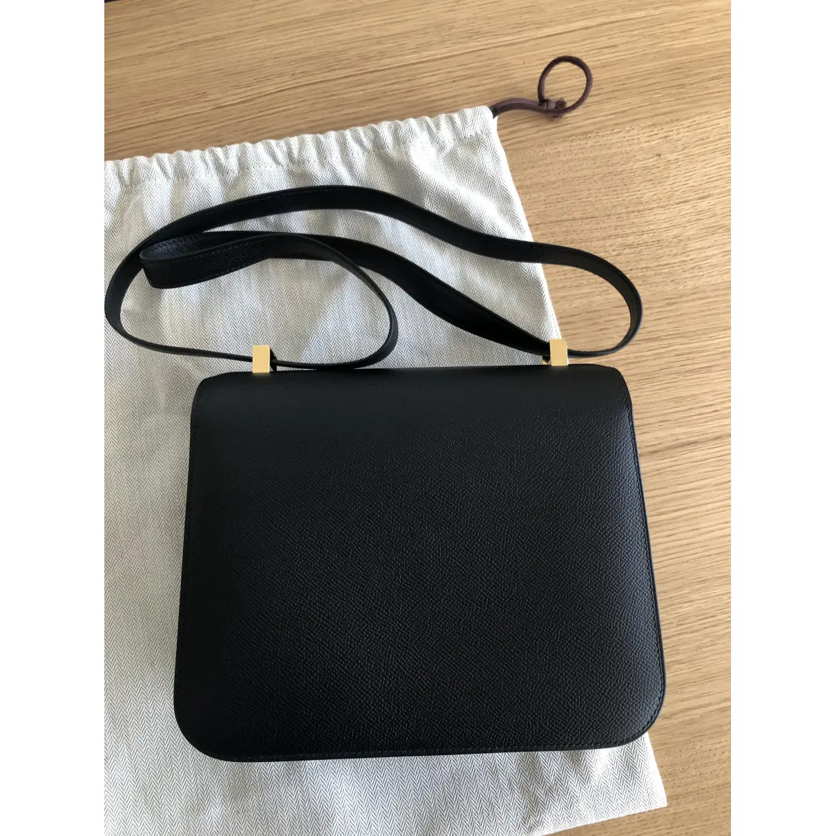 Buy Hermès Constance leather handbag online