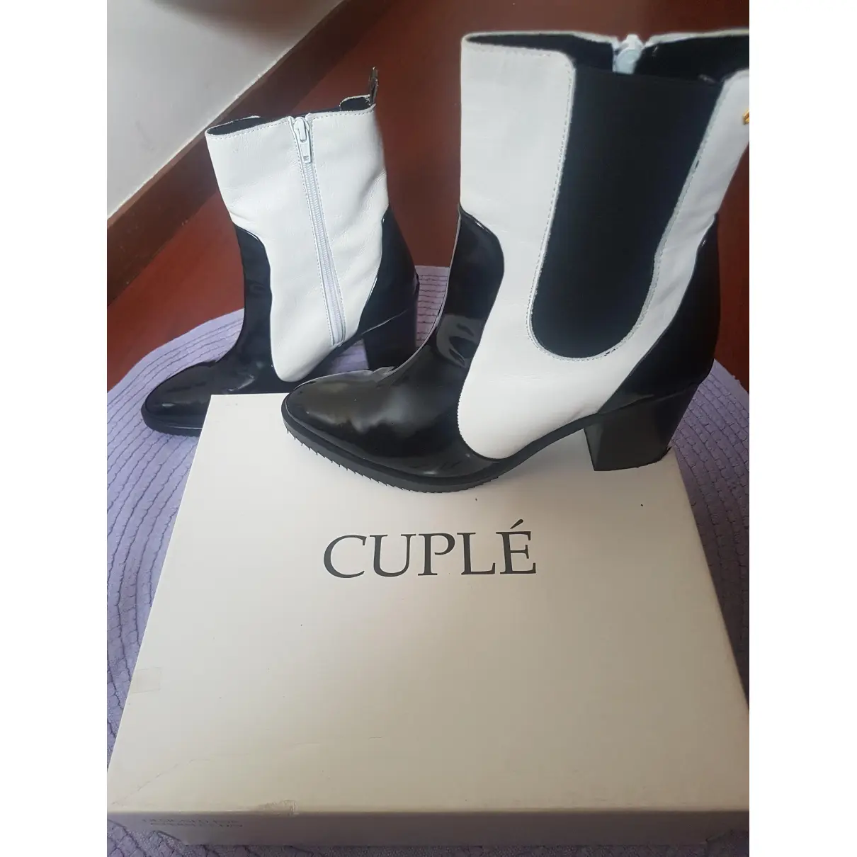 Leather ankle boots Cuplé
