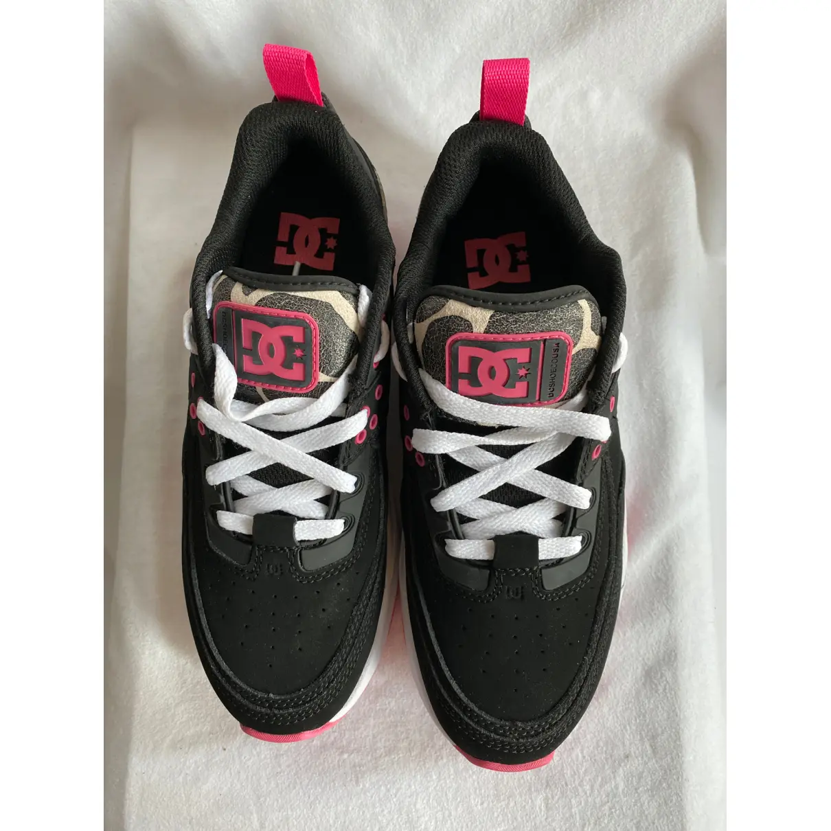 Buy DC SHOES Leather trainers online