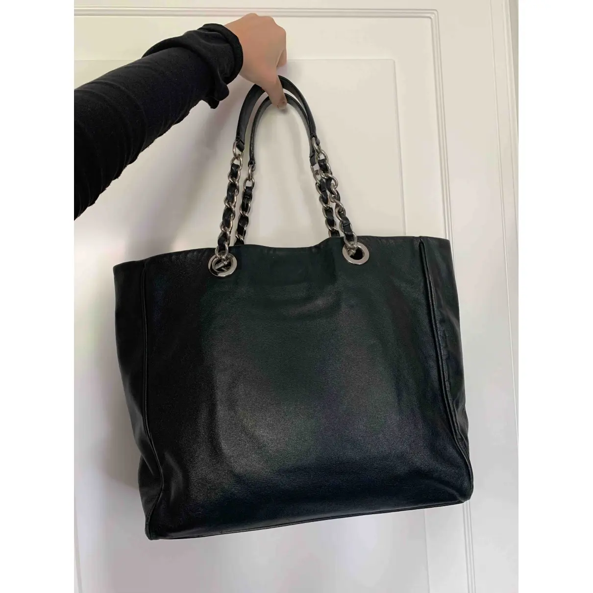 D&G Leather tote for sale