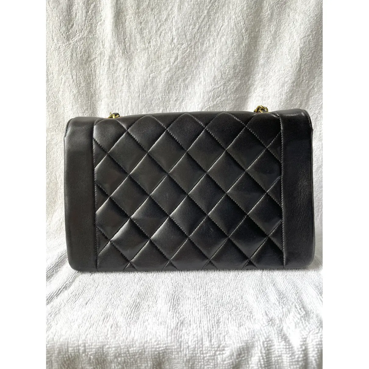 Buy Chanel Diana leather bag online - Vintage