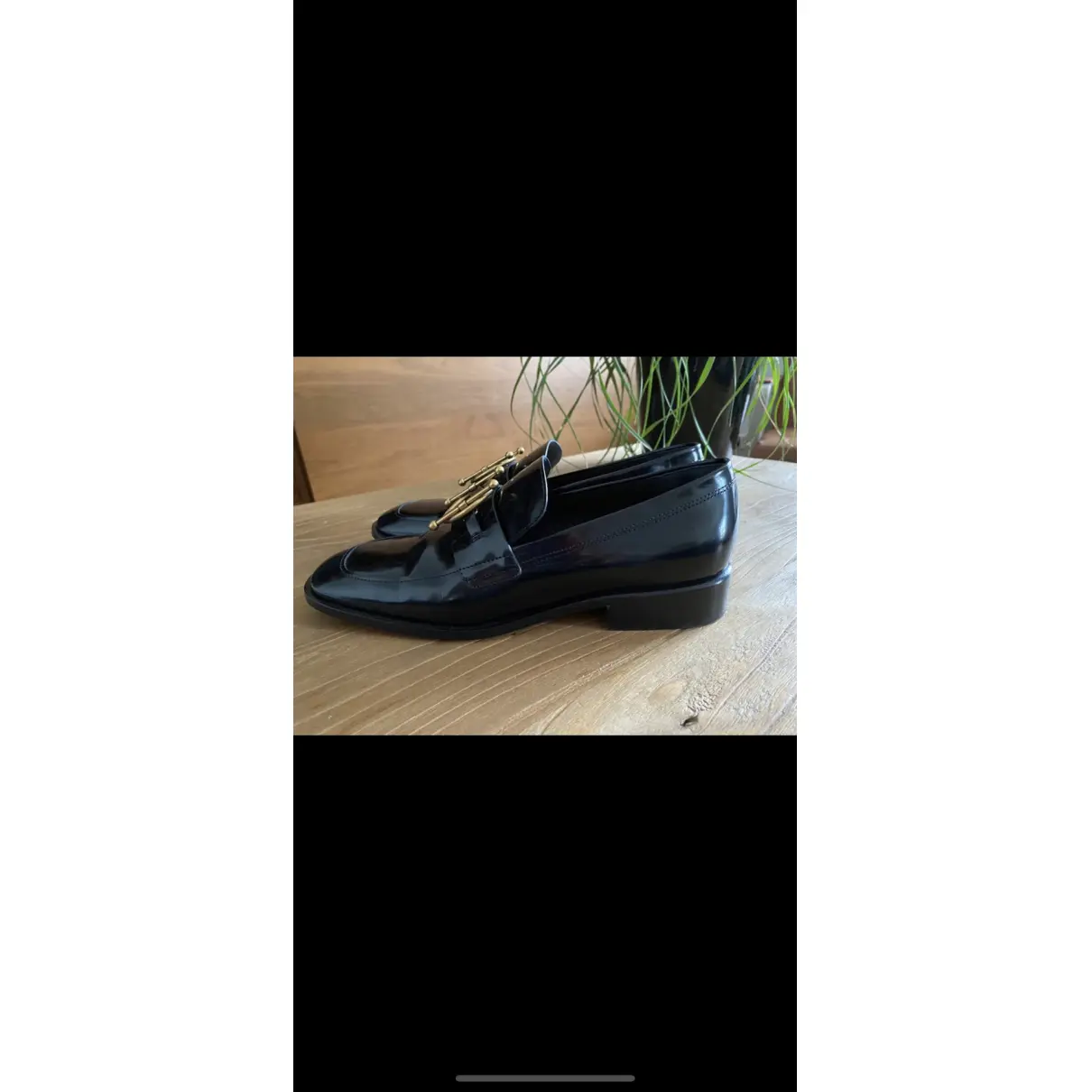 Buy Dior Leather flats online