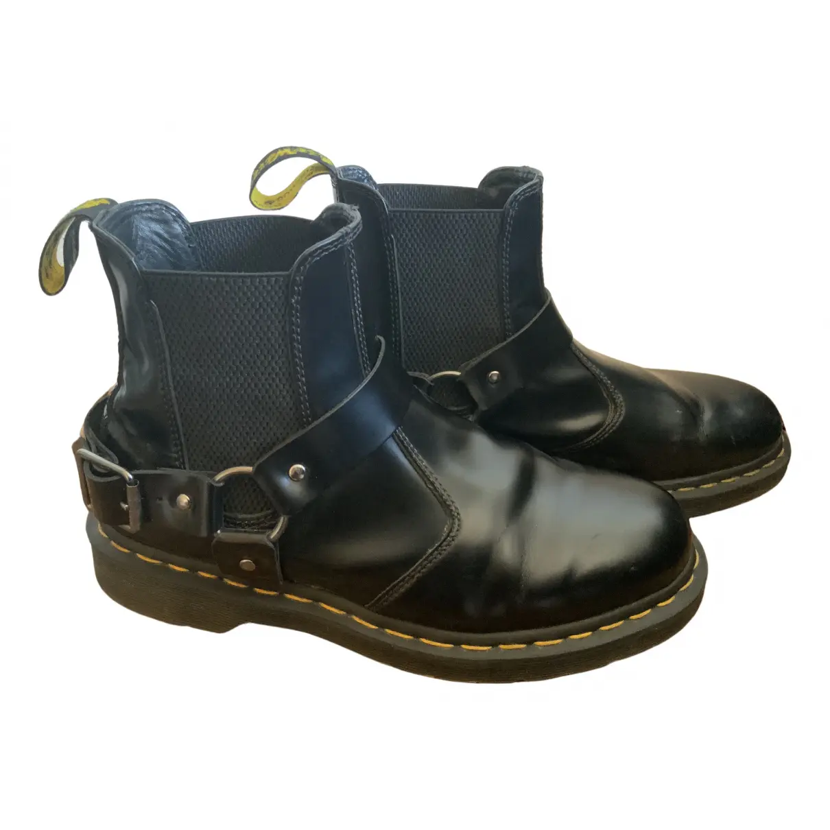 Leather buckled boots Dr. Martens