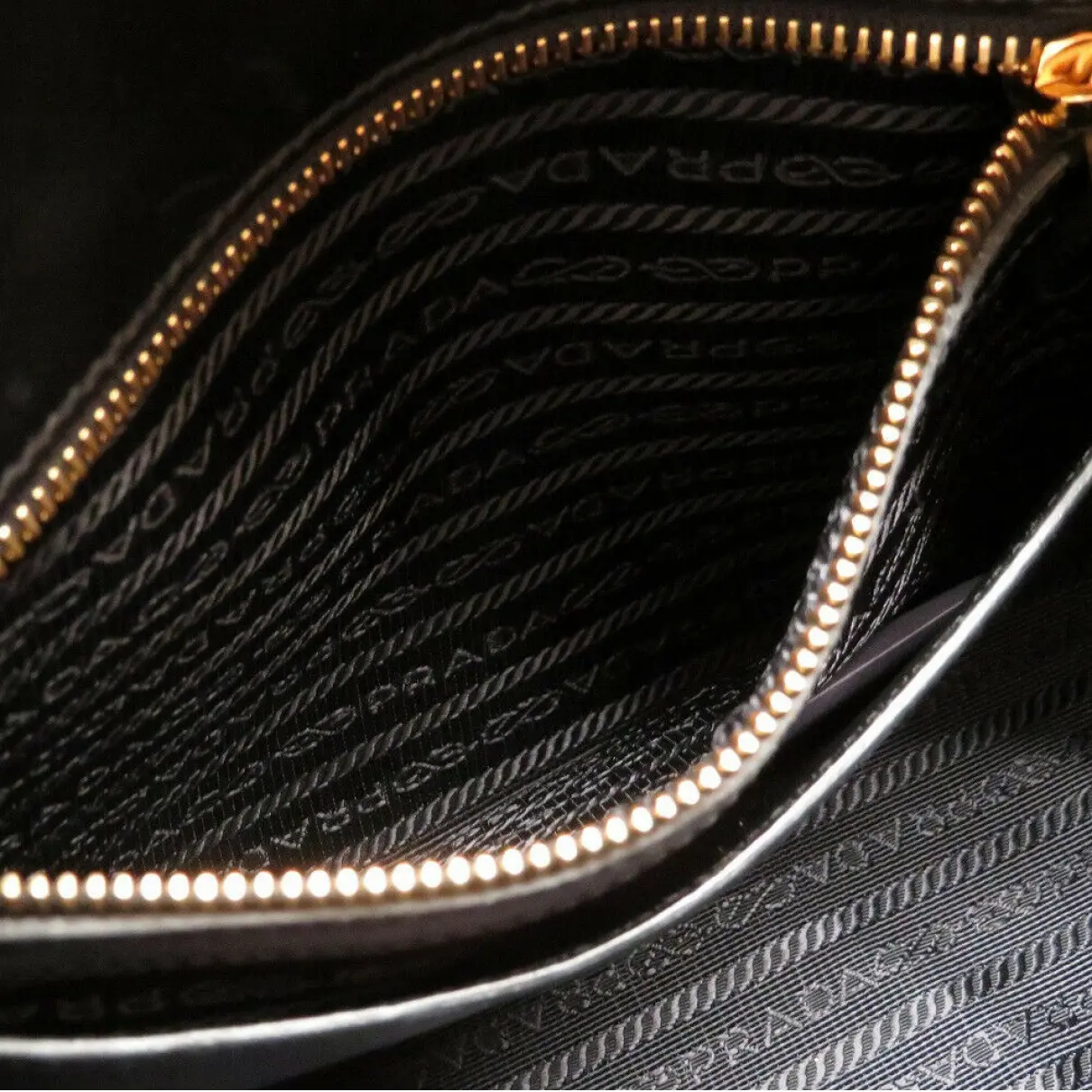 Esplanade leather handbag Prada - Vintage