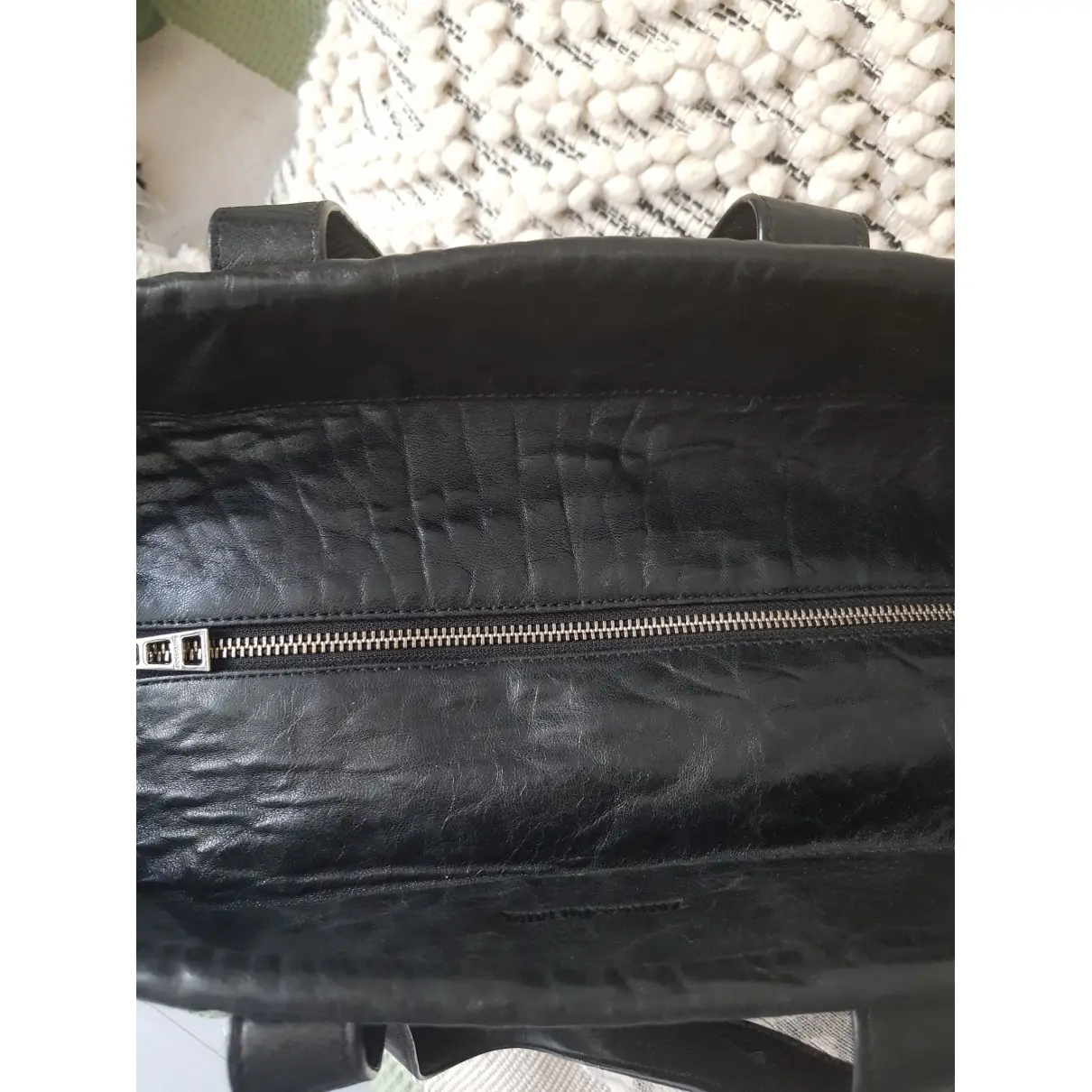 Fall Winter 2019 leather tote Zadig & Voltaire