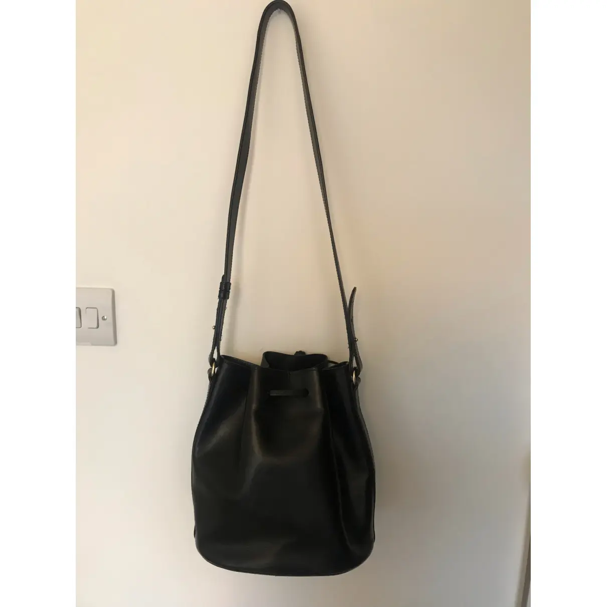 Buy Sézane Farrow leather handbag online
