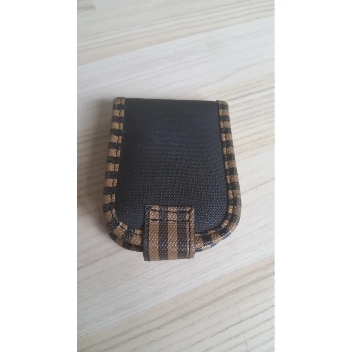 Buy Fendi Leather purse online - Vintage