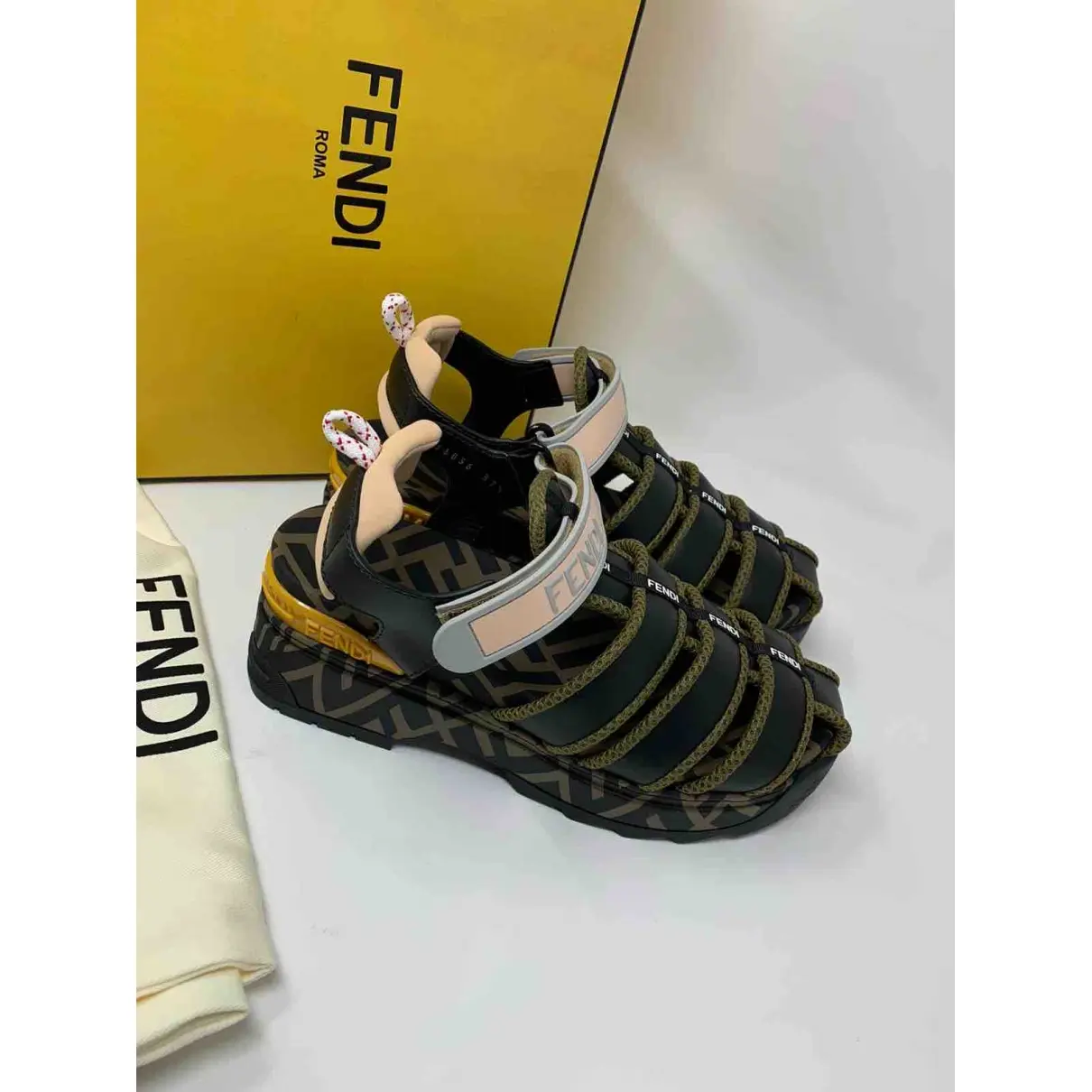 Fendi Leather sandal for sale