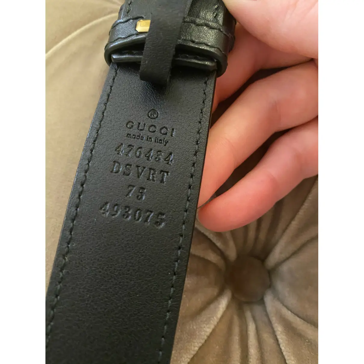 GG Marmont Oval leather handbag Gucci