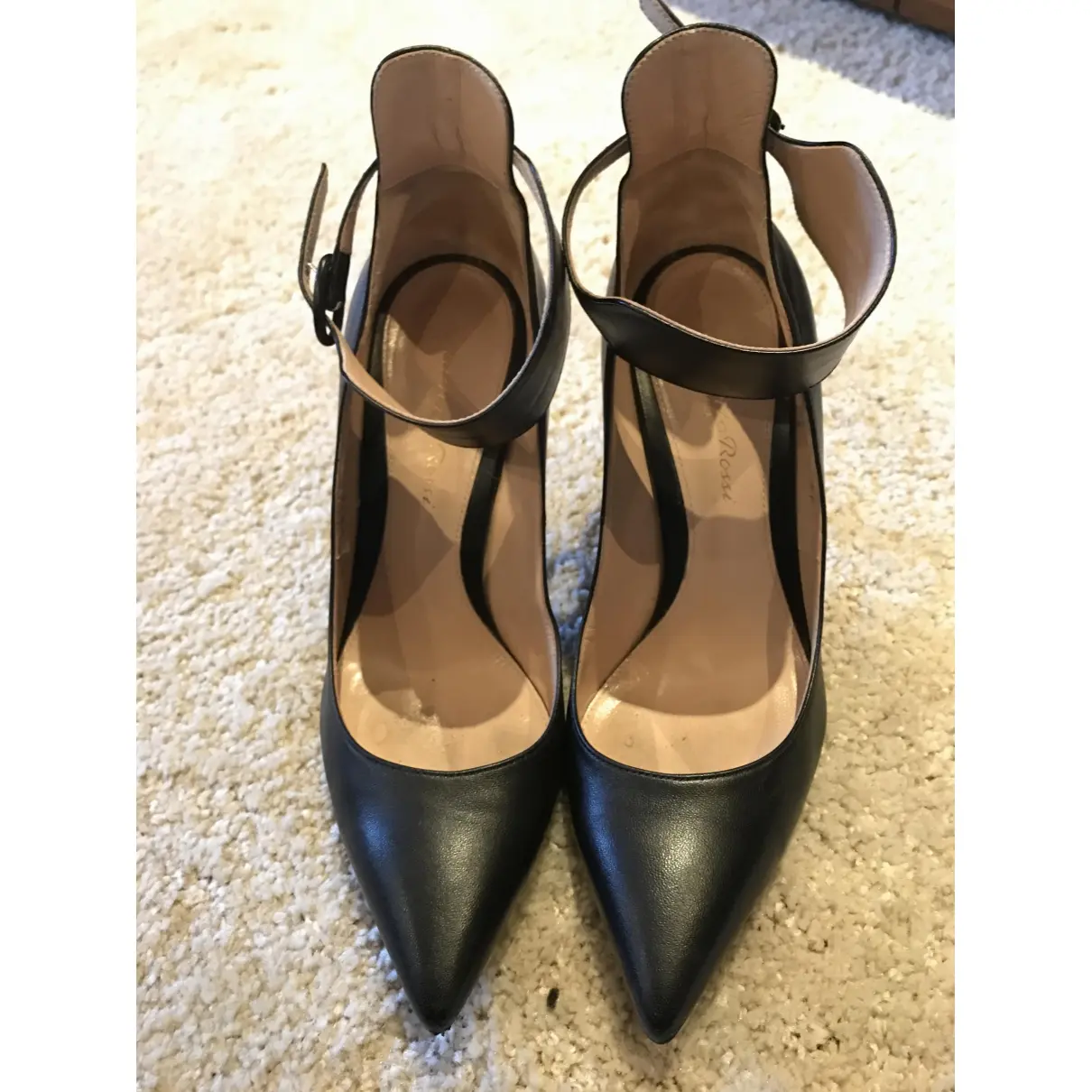 Gianvito Rossi Leather heels for sale